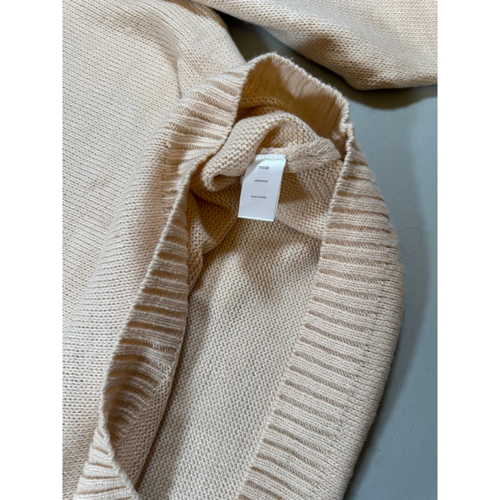 Beachy X Goldfish Kiss XL Tropical Vibes Tan Oversized Knit Pullover Sweater - Image 7