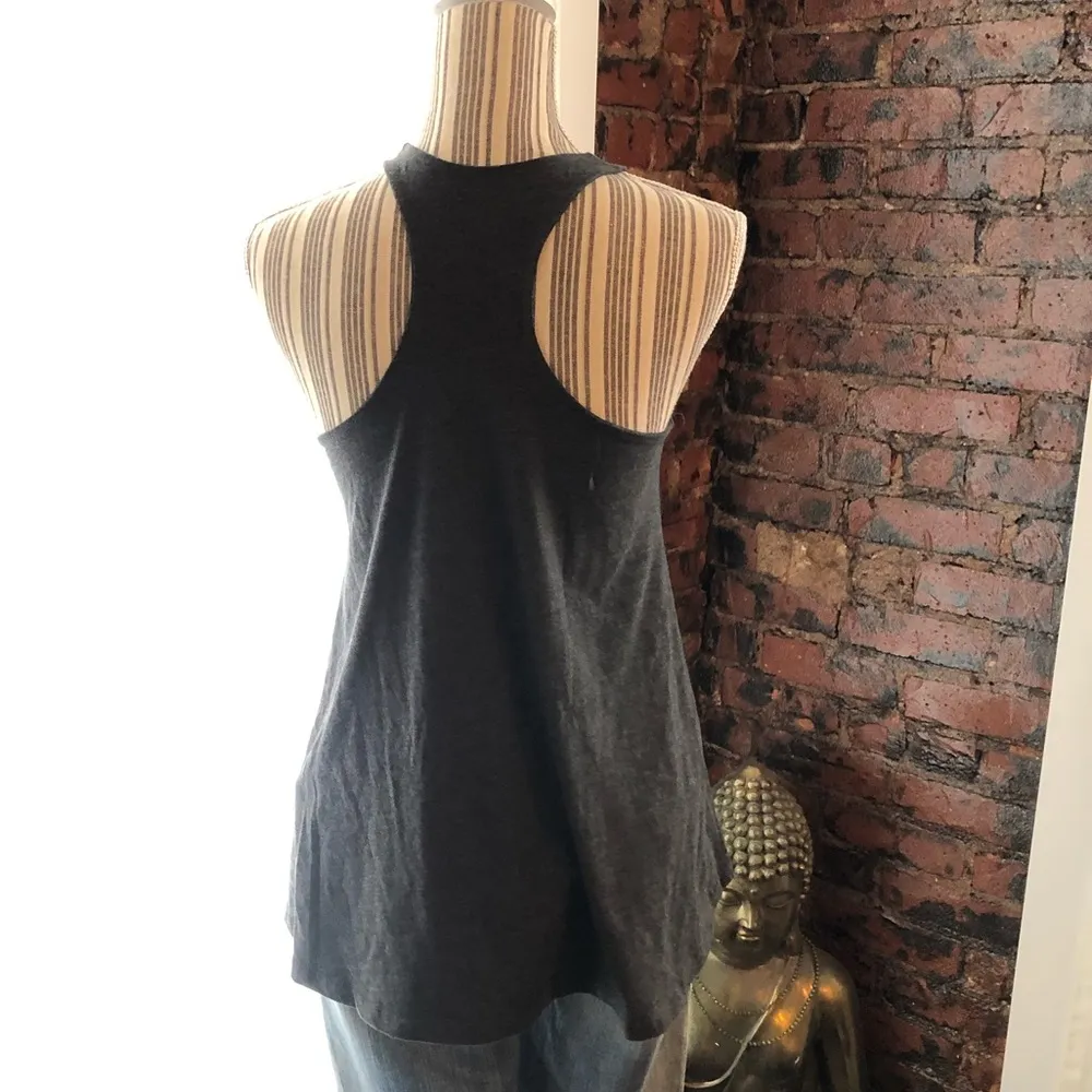 Graphic racer back tank top Size M - Image 2