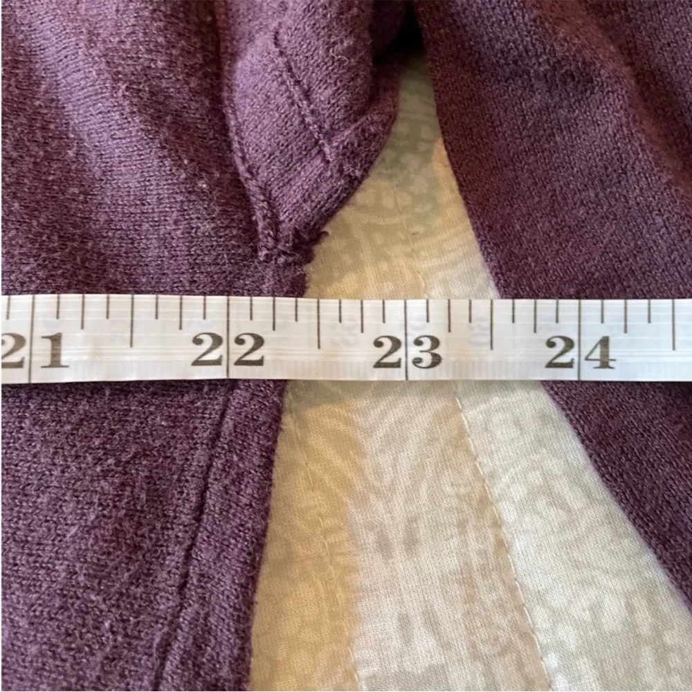Old Navy Plum Purple Crew Neck Long Sleeve Sweater Medium - Image 9