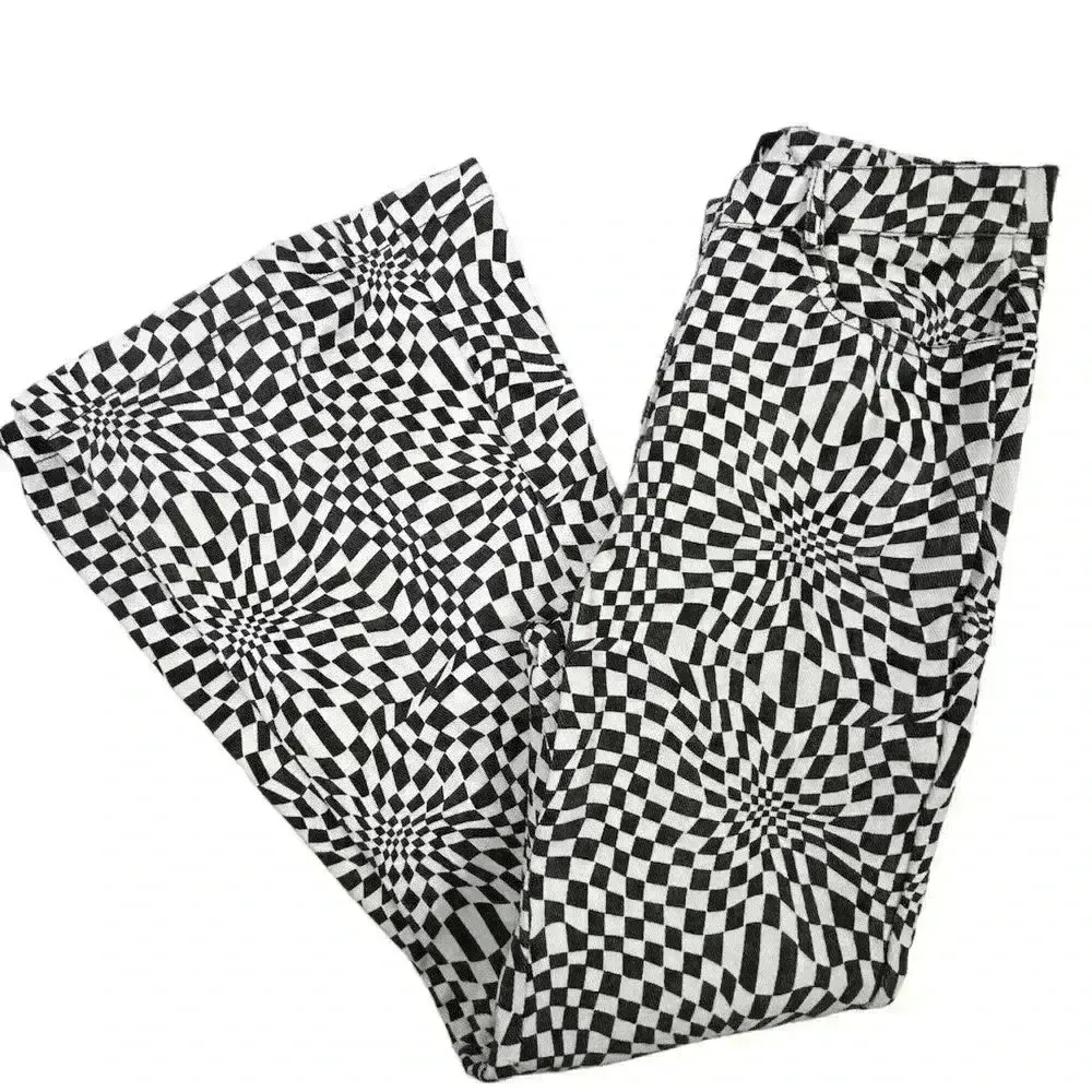 Princess Polly Women's Flared Checkerboard Pants Size 0 Black and White - Image 2
