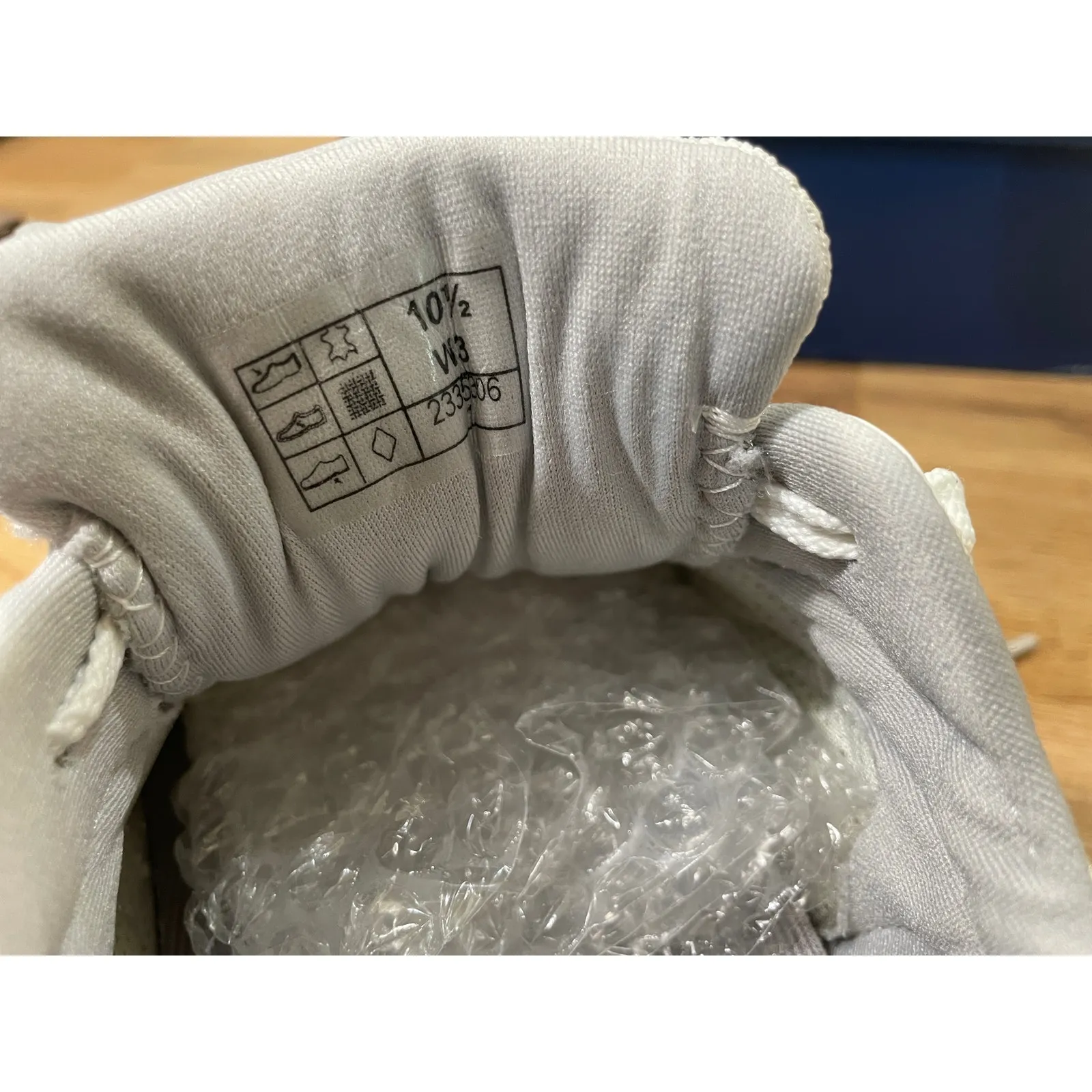 SAS Women's Tour Mesh Lace - Image 11