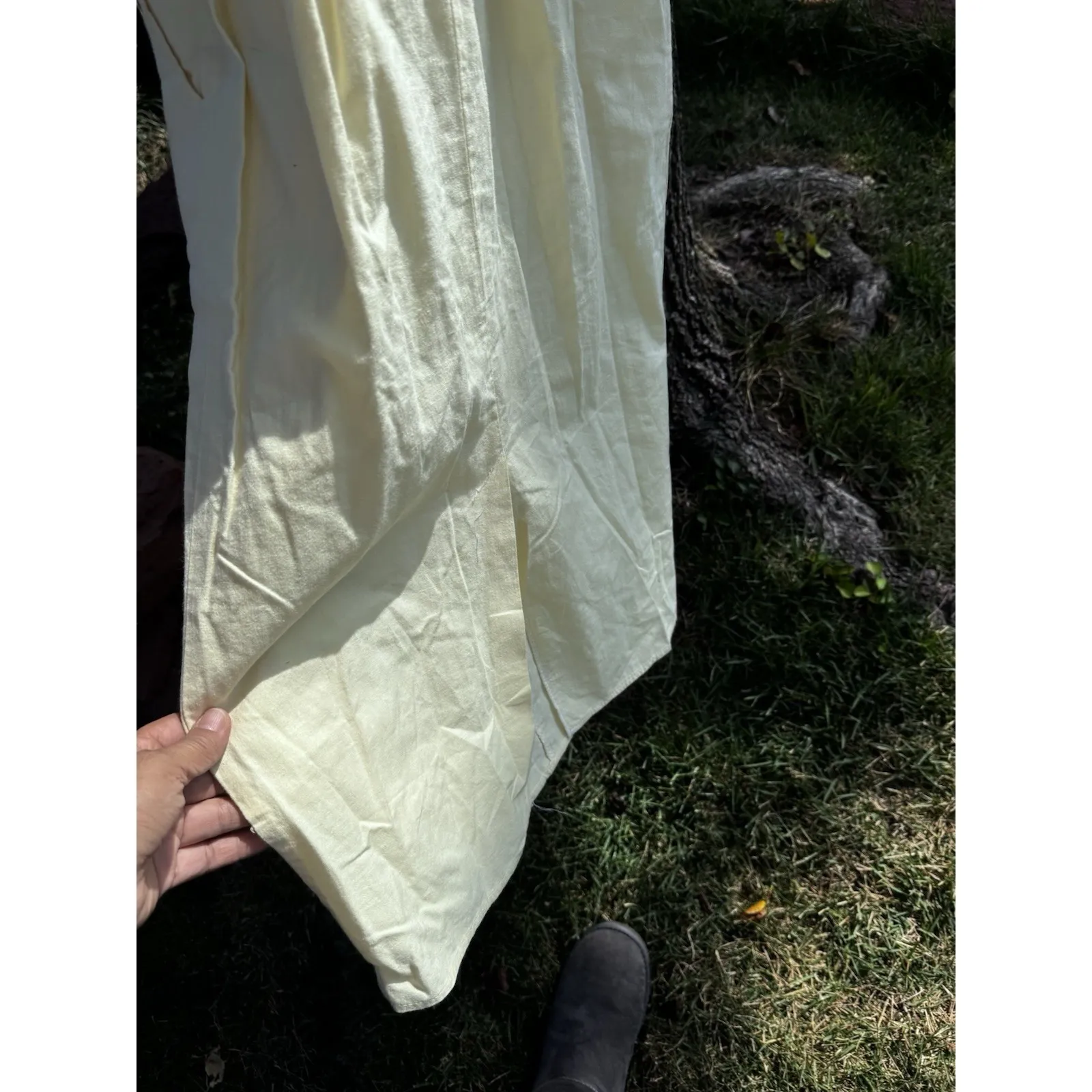 VTG 1950 Style Pastel Yellow Cotton Midi Day Dress Sz7 Tight Waist USA Bat Sleev Size 6 - Image 7