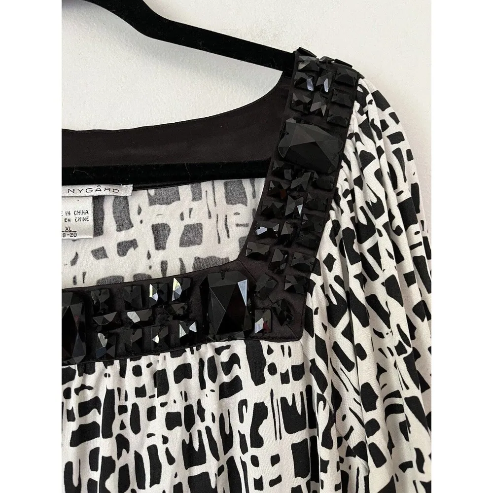 Peter Nygard Black Geo Print Beaded 100% Silk V Neck Blouse Women’s Size XL - Image 3