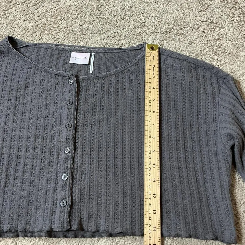 Out From Under Waffle Ribbed Cropped Cardigan Sweater Gray Long Sleeve XS - Image 3