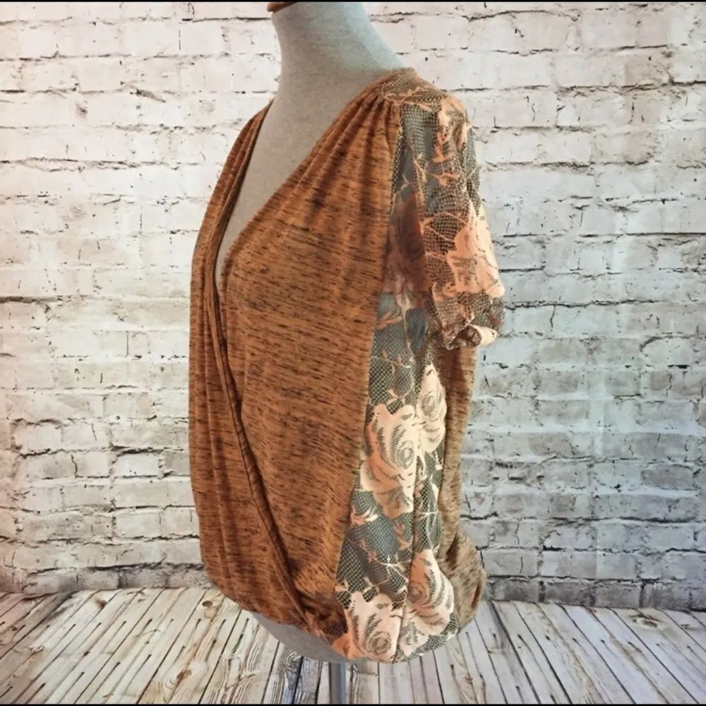 Daytrip
Surplice Cross Front Top Lace Space Dye S - Image 3