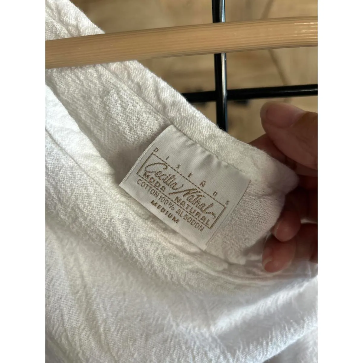 NWT Cecilia Nathal Sleeveless Top Size Medium White Cotton Vacation - Image 4