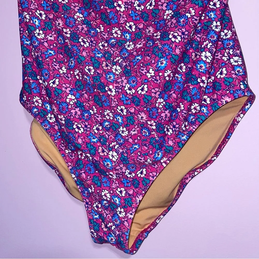 J Crew Ruffle V Neck One Piece Swimsuit Women M Pink Ditsy Floral Vacation Pool - Image 4