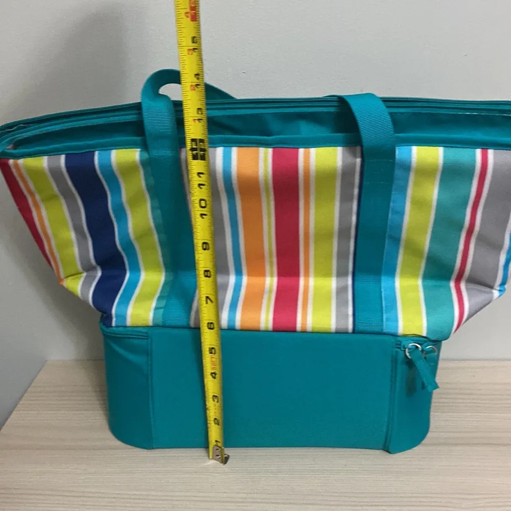 Disney Store Mickey Mouse green-striped insulated cooler tote - Image 4