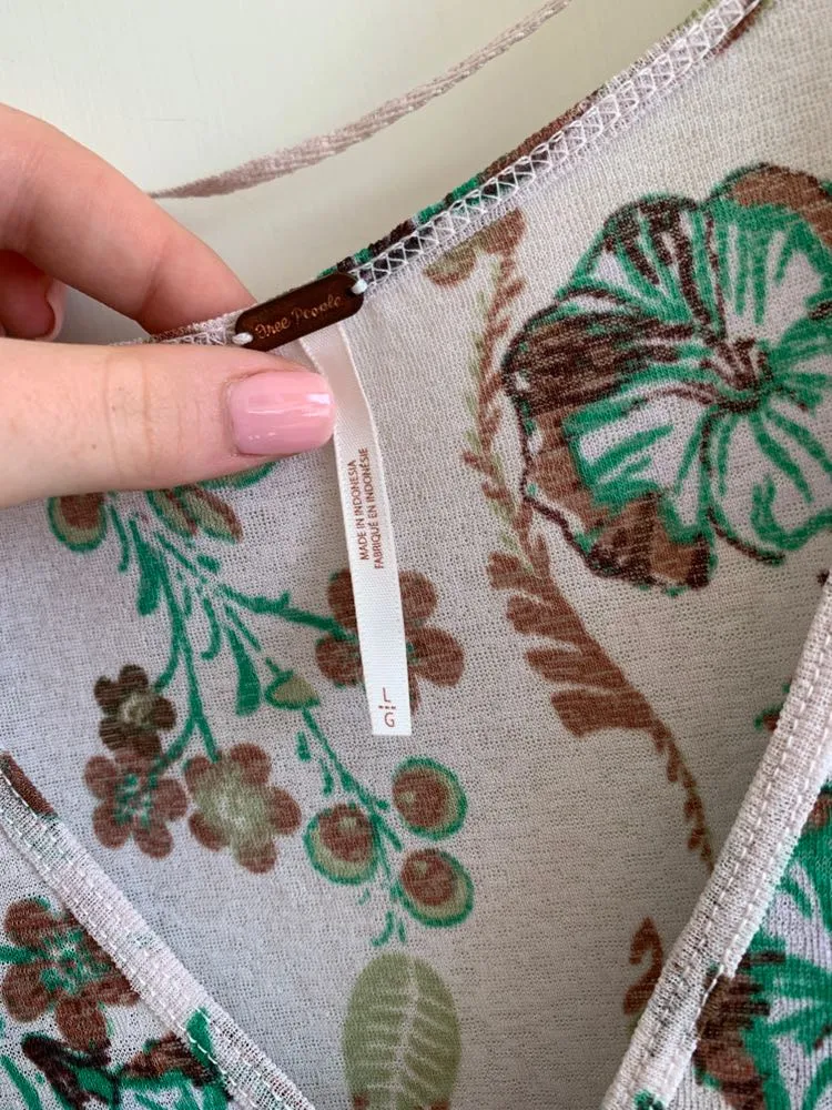 Free People V-Neck Patterned Top - Image 4