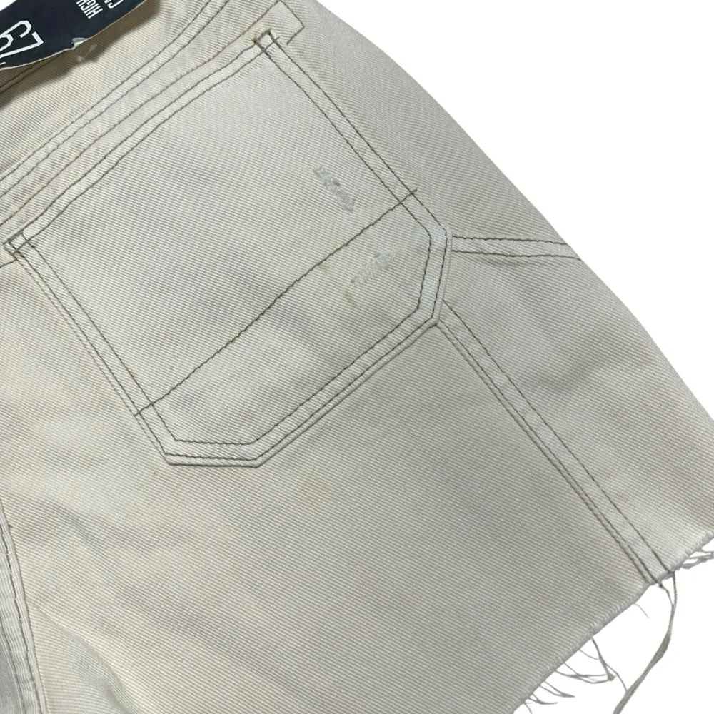 Urban Outfitters BDG High Rise Carpenter Denim Shorts Womens 29 - Image 7