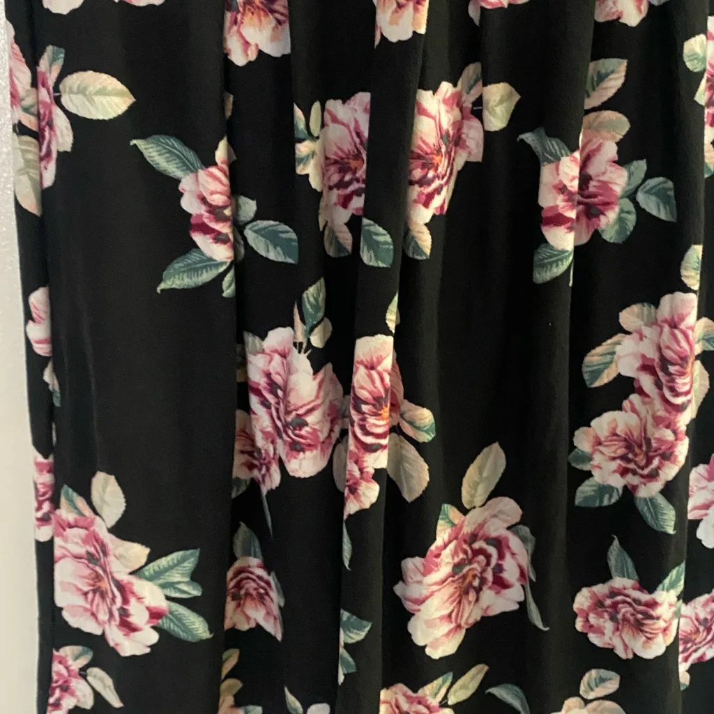 Planet Gold Womens Black Floral Mini Dress M 3/4 Sleeves Padded Bust V Neck - Image 5