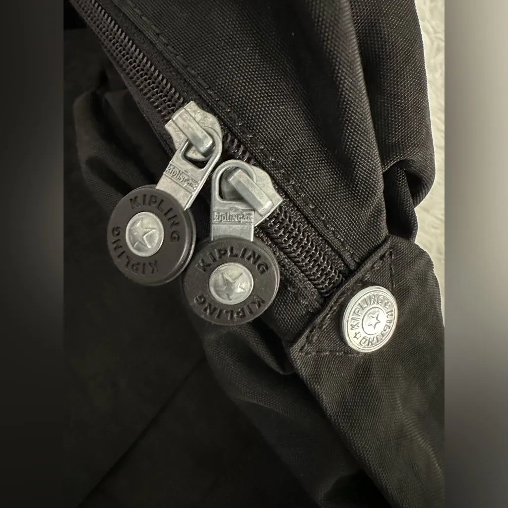 NWT Kipling SL4793 Black Ferra‎ Weekender Duffel Bag - Image 7