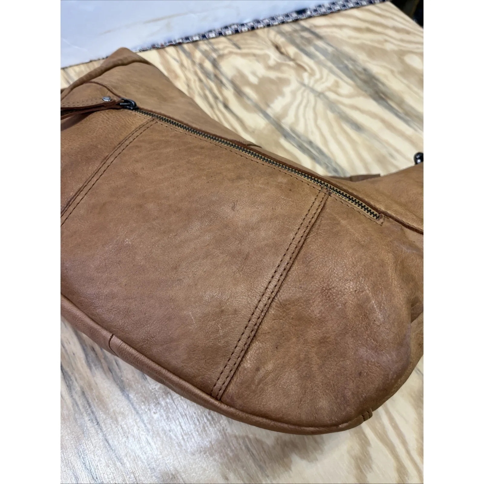 Spikes Sparrow Brown Leather Slouchy Hobo Shoulder Crossbody Purse Bag Beige Tan - Image 16