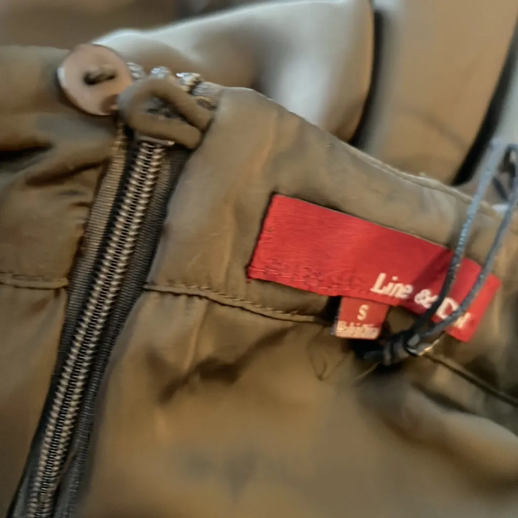 Revolve Line & Dot olive tulip skirt NWT - Image 10