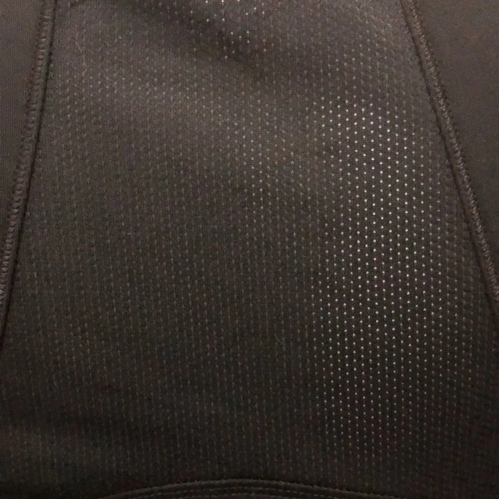 Champion black athletic tank with little mesh - Image 5
