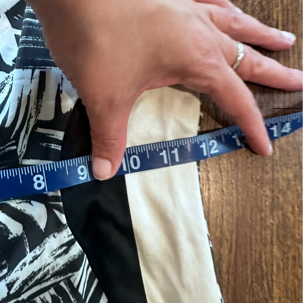 Karen Millen Black & White Brushstroke Bodycon Dress size 4 - Image 6