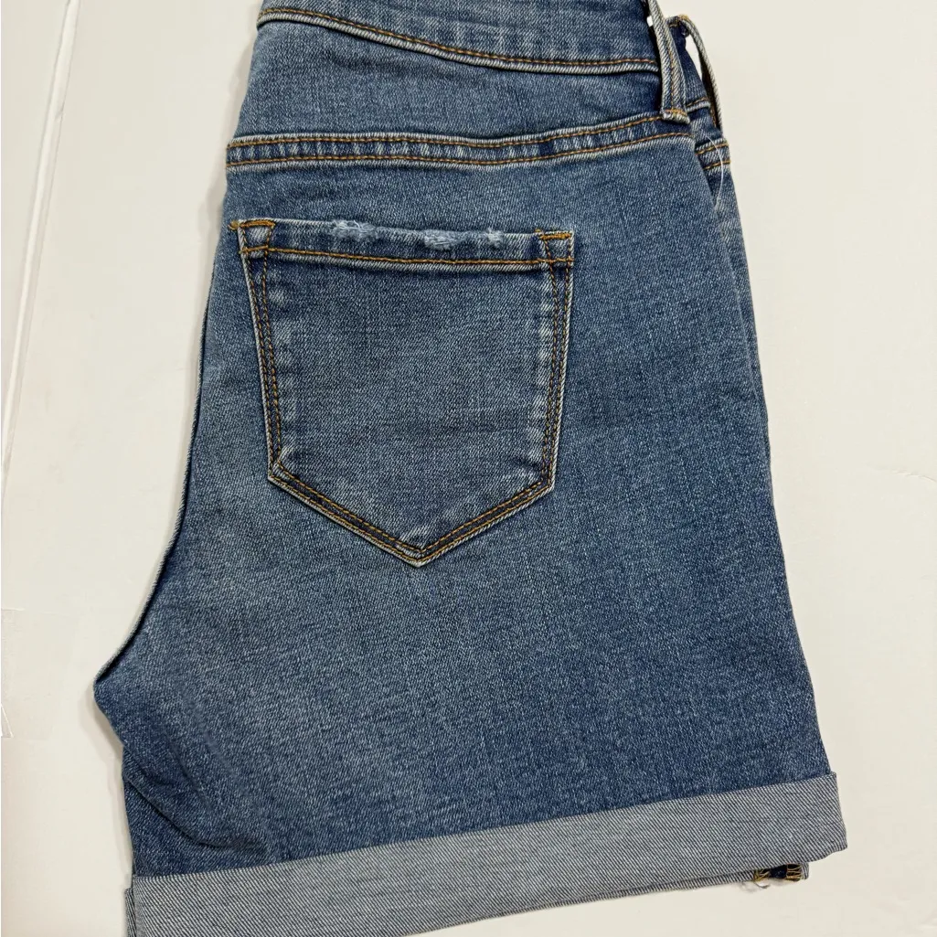 Old Navy Blue Jean Shorts Sz 2 - Image 3