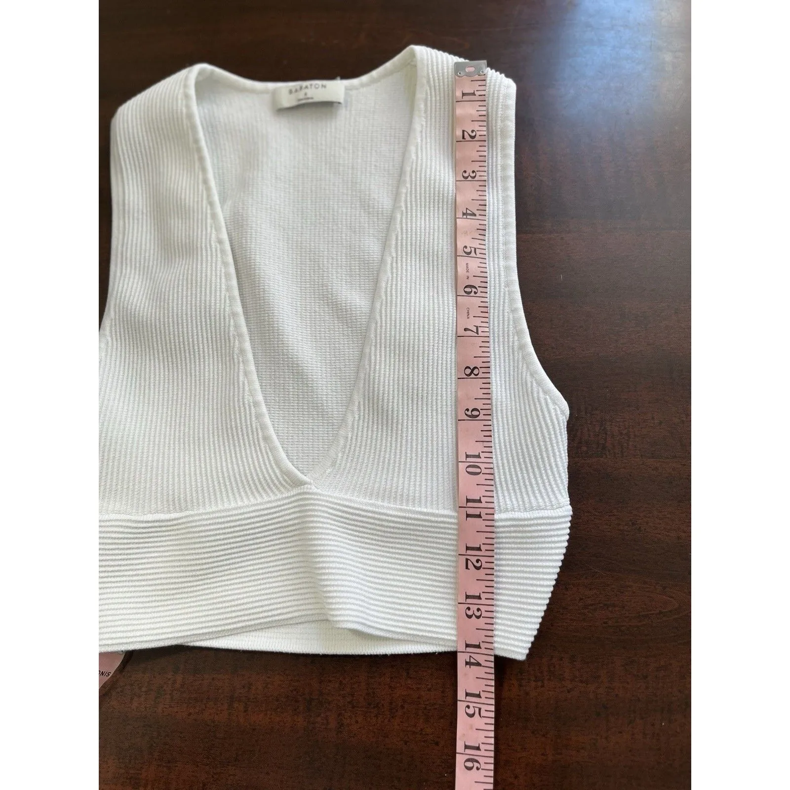 Aritzia Babaton Sculpt Knit Teal Crop Top Deep V-Neck Size Small - Image 3