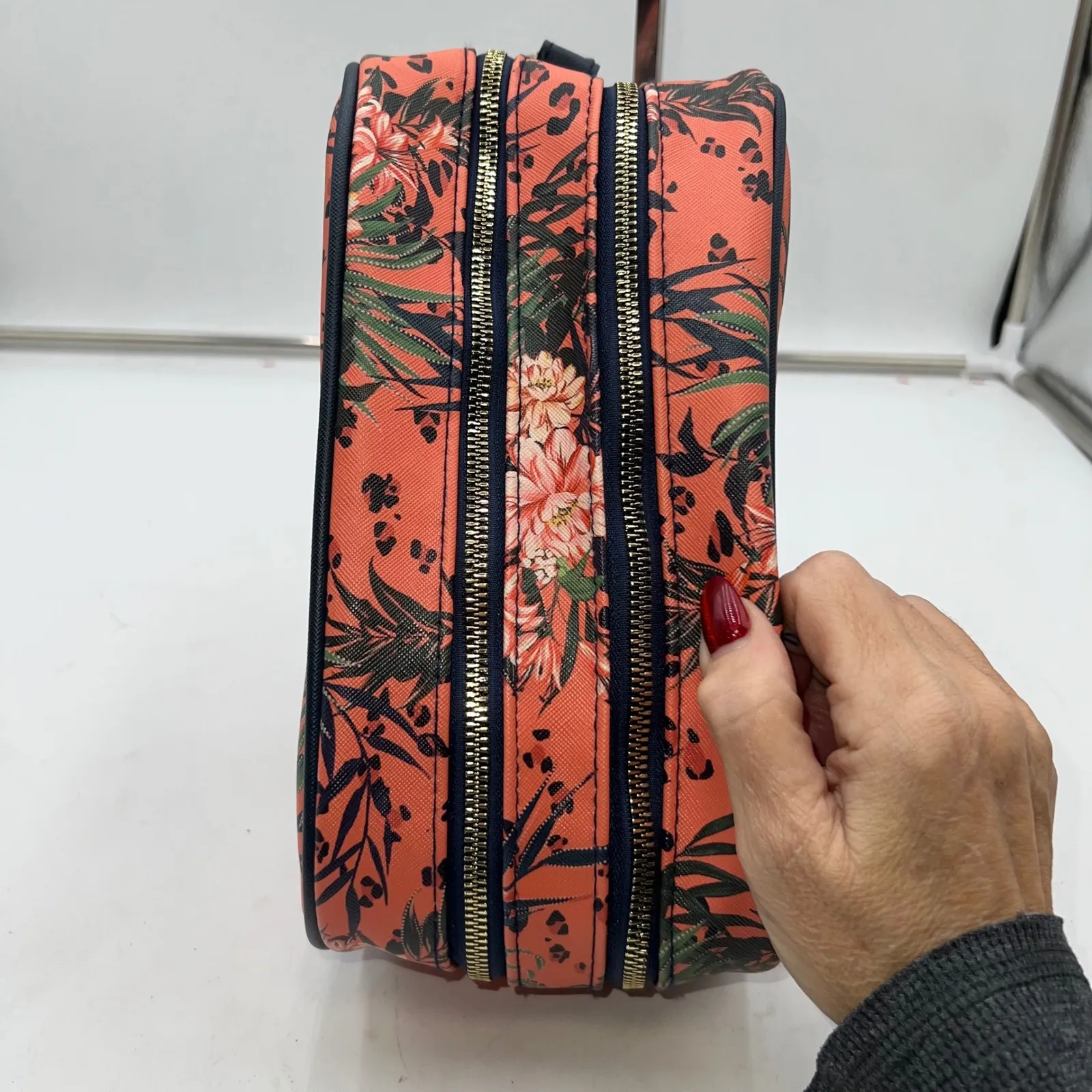 Nicole Miller New York Cosmetic Travel Bag Tropical Floral Print Makeup Pouch Orange - Image 3