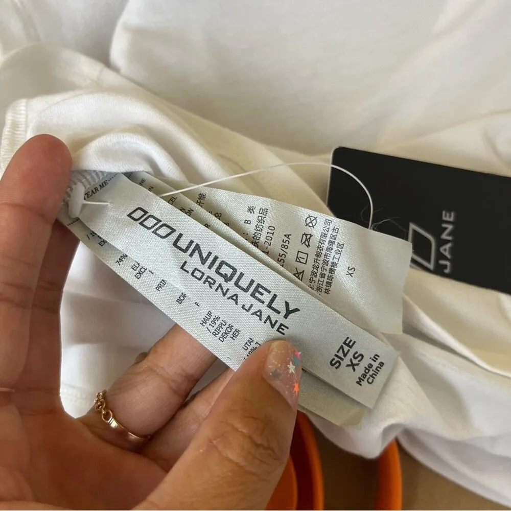 Lorna Jane Open Back Zen Active Tee in White - Image 8