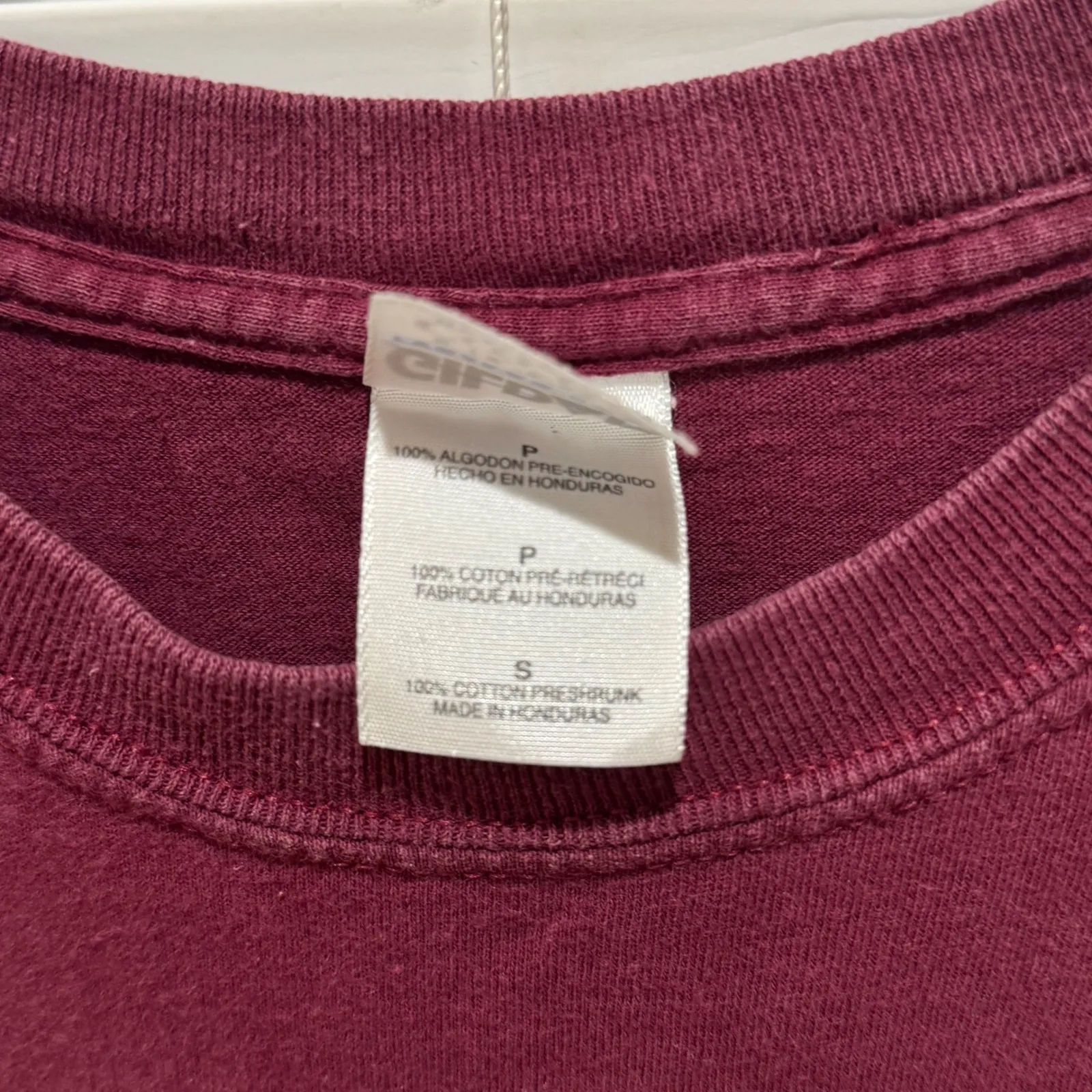 Harvard University Gildan Burgundy T-Shirt College‎ Student Small 100% Cotton - Image 5