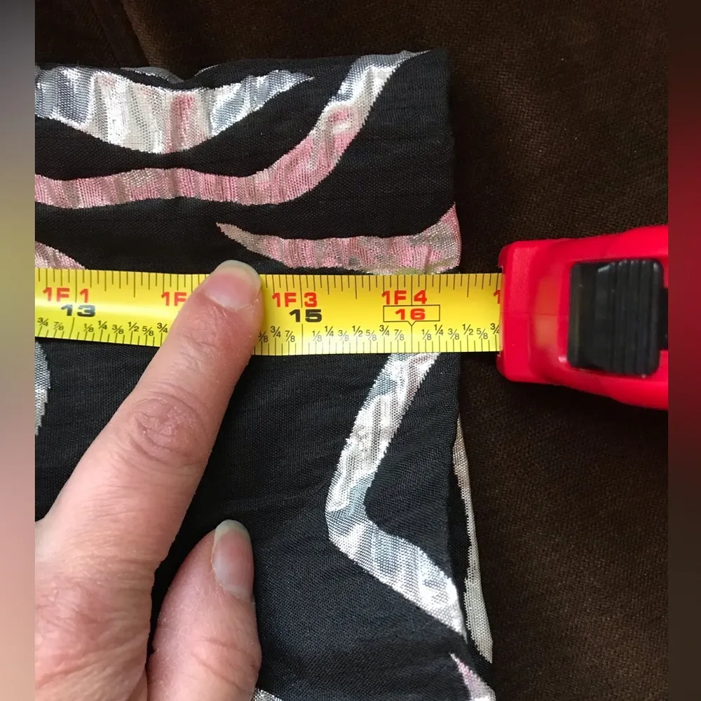 V Cristina Beautiful Black metallicjJacket  4 BL Buttons. ShortWide Sleeves SZ M - Image 12