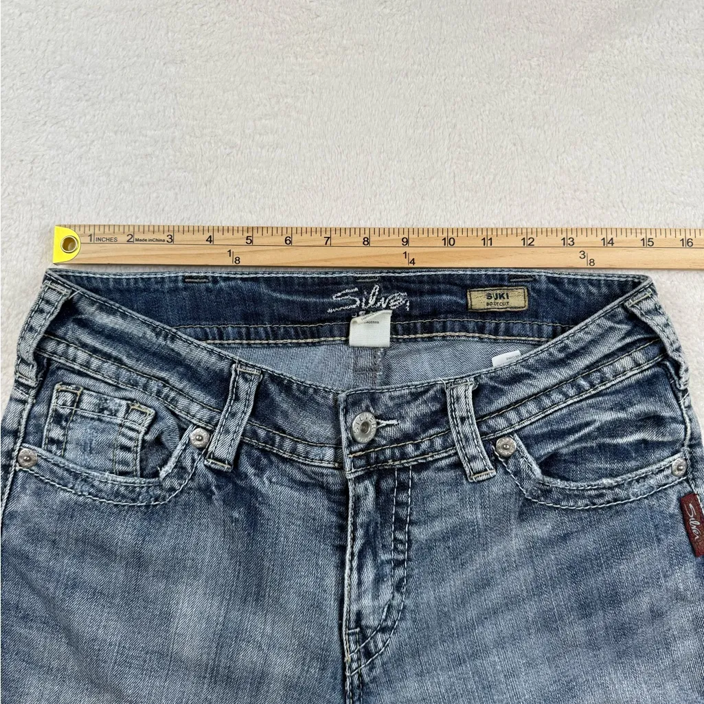 Y2K Silver Women’s Suki Flare Faded Western Boot Cut Denim Jeans Size 30x32 - Image 10