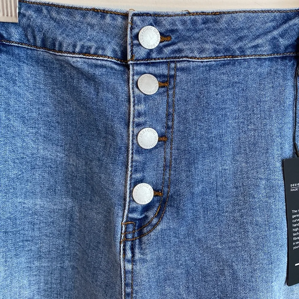 City Chic Harley Mid Rise Distressed Denim Shorts - Image 5