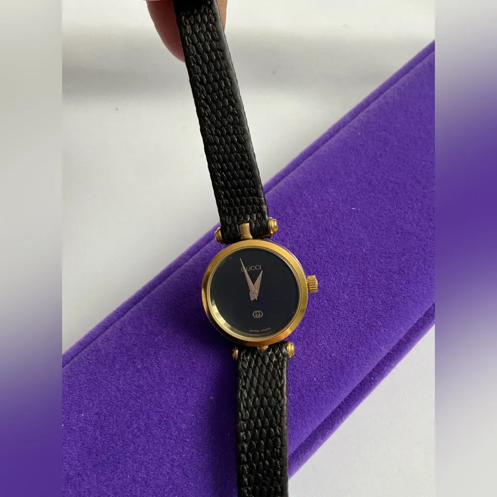 Ladies GUCCI lovely DRESS watch💖💖 - Image 4