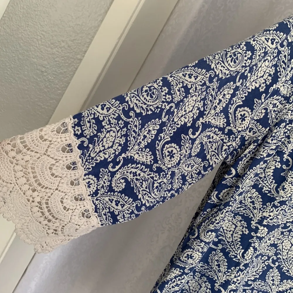 Solitaire  LACE TRIM TUNIC Sz: XL - Image 3