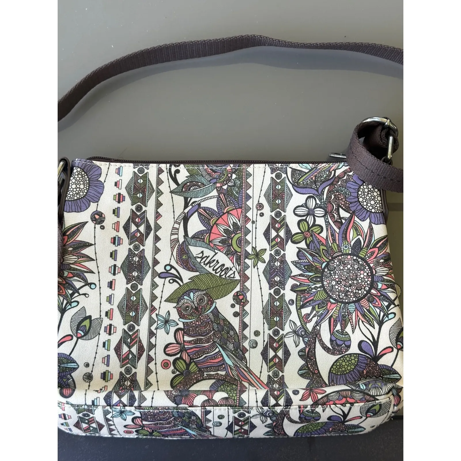 SAKROOTS Women's Navy Spirit‎ Desert 2 Artist Circle ~ Crossbody Bag ~ Vegan EUC - Image 9