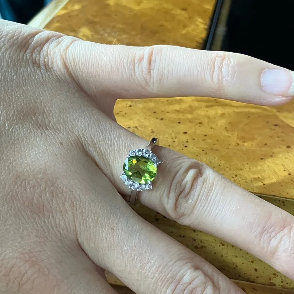 Natural Peridot Sterling Silver Ring Size 5.75 - Image 4