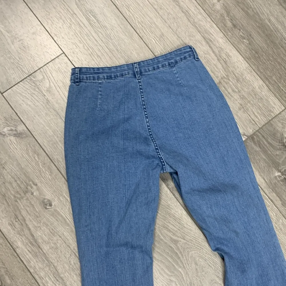 Vintage Style Flare Big Front Pocket Jeans Size M - Image 6