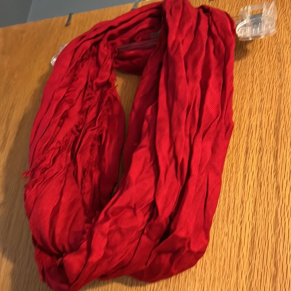 Apt 9 Red Scarf - Image 2