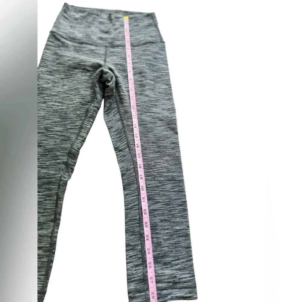 Lululemon wunder under Crop Leggings‎ Criss Cross Waist grey size 4 - Image 12