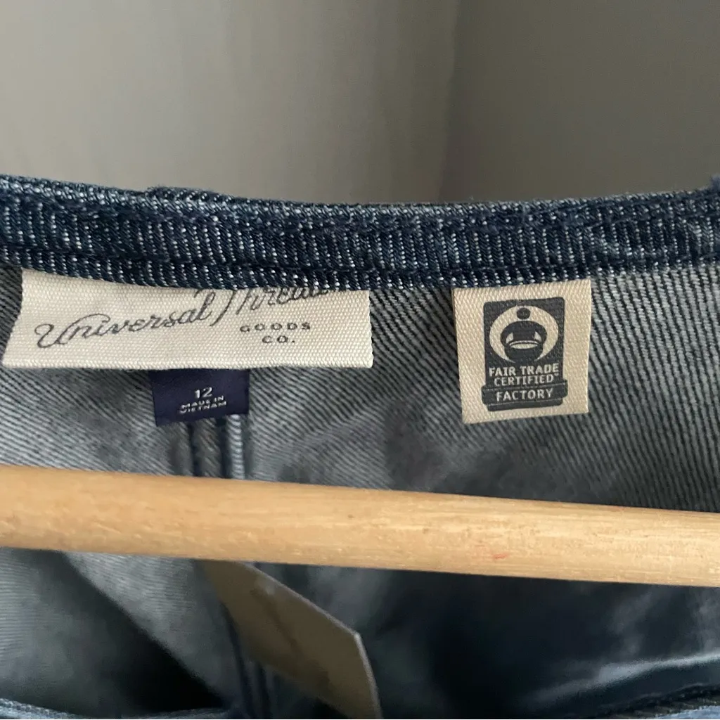 NEW! Universal Thread Blue Curved Leg Denim Sleeveless Jumpsuit Size 12 - Image 8