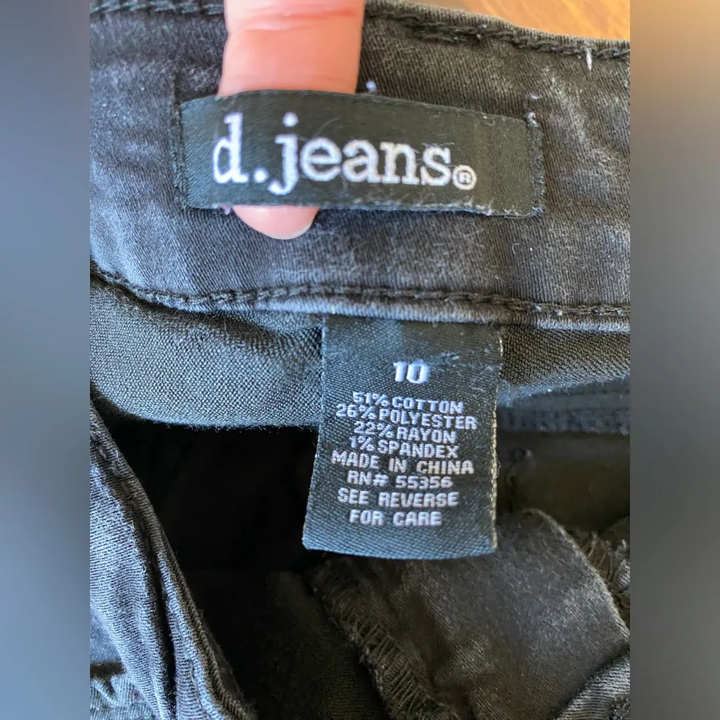 4/$20 d.Jeans High Rise Faded Skinny Jeans - Image 10
