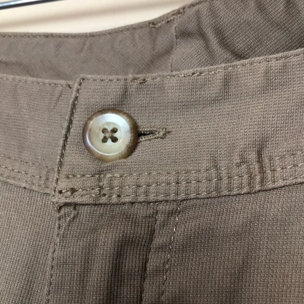 Gander Mountain Women’s Brown Cargo Pockets Straight Leg Hiking Outdoor Pants - Image 5