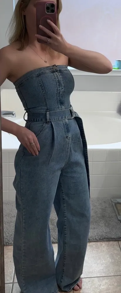 These Three  Needii NWOT Strapless Denim wide leg Jumpsuit SIZE SMALL - Image 7