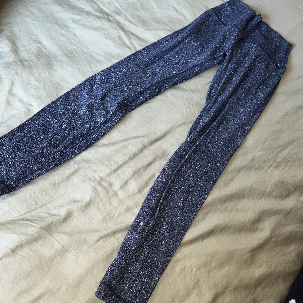 Lululemon Align High Rise Leggings - Luminesce Splatter Ice Grey Black - Image 4