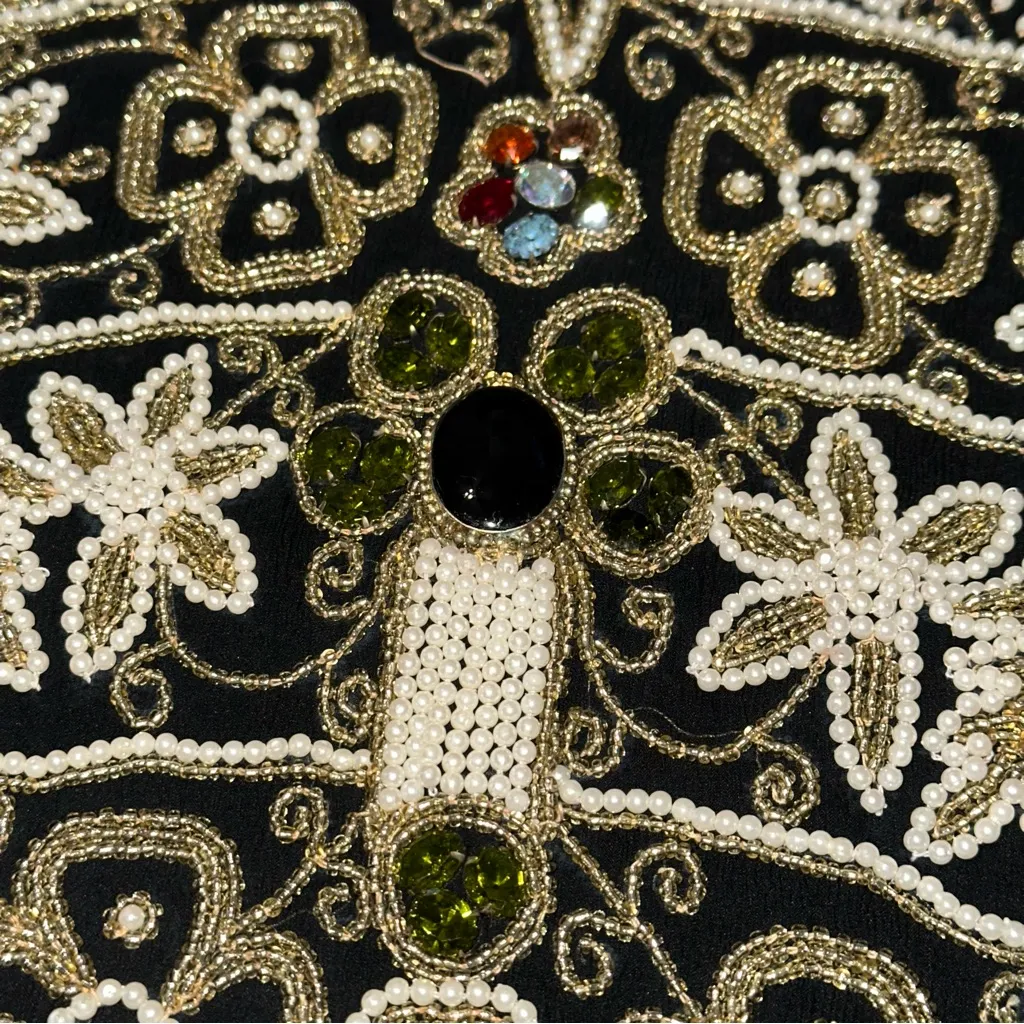 Saks Fifth Avenue Vintage Sz S Black Silk Floral Motif Sequin Beaded Top Blouse - Image 6