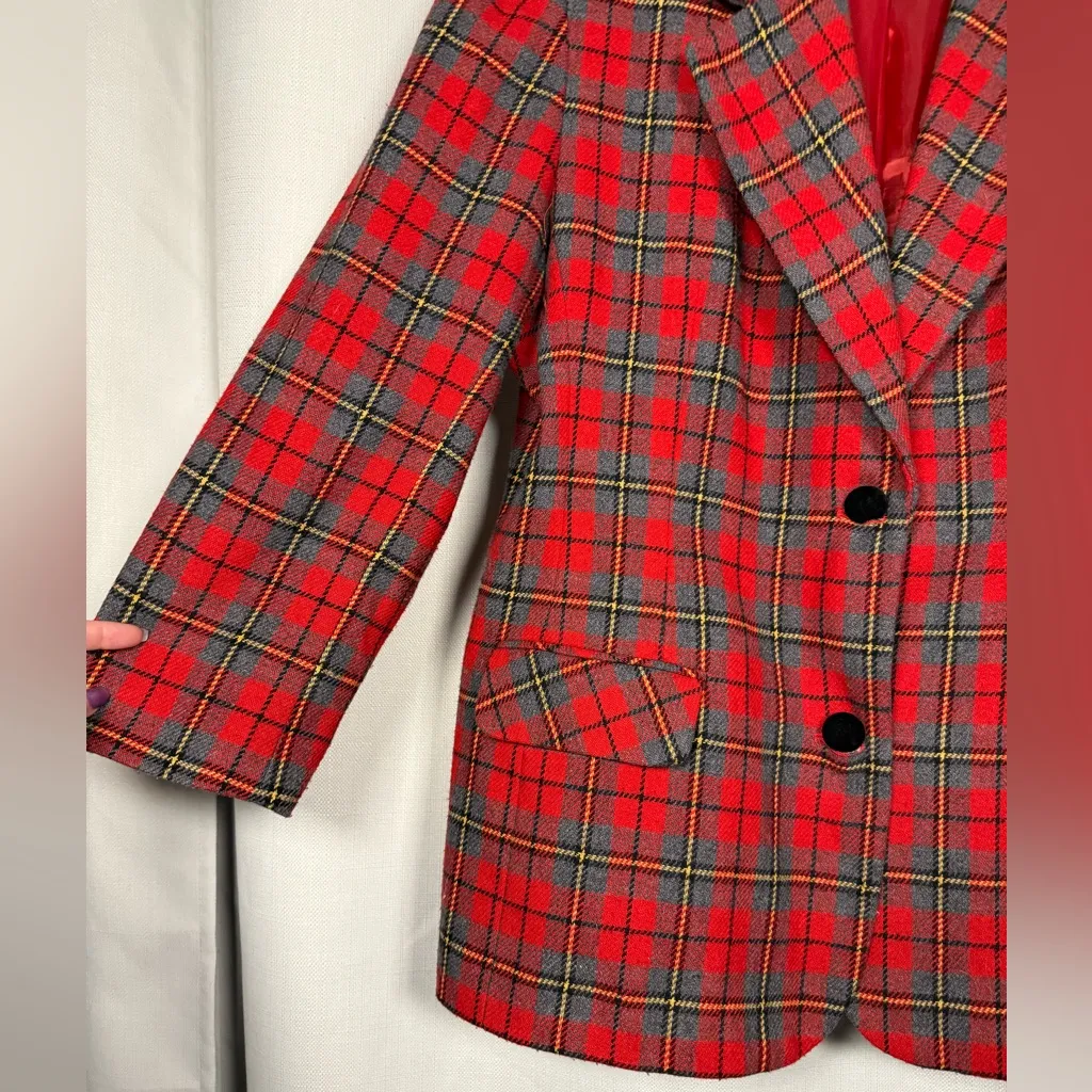 Vintage Panther Red and Grey Plaid Black Velvet Collar Blazer 18 - Image 5