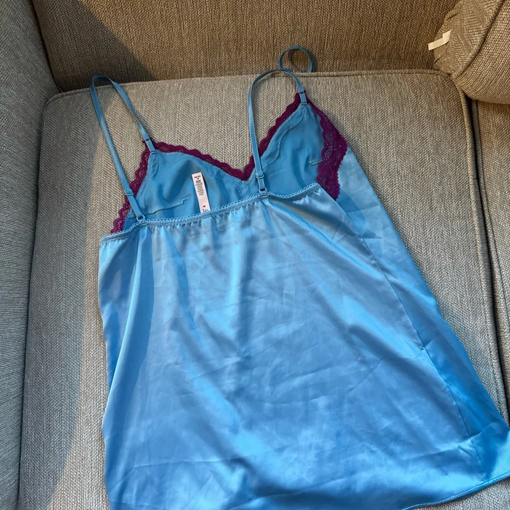 Victorias Secret Elegant Blue and Purple Lace Slip - Image 3