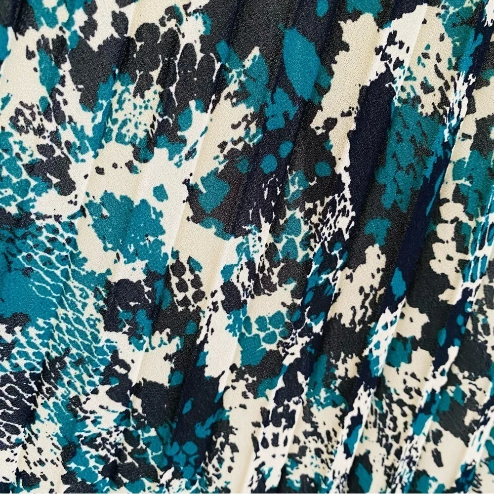 Marks and Spencer reptile snake print pleated skirt green black size 14 long - Image 5