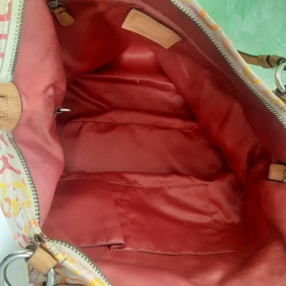 Leah Signature Op Art Tote Bag Y2K - Image 7