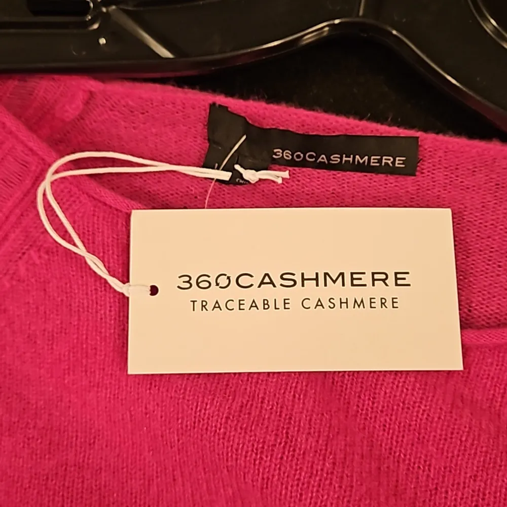 💕360 CASHMERE💕 Jessa Boatneck Cardigan ~ Dark Pink 100% Cashmere Large L NWT - Image 5