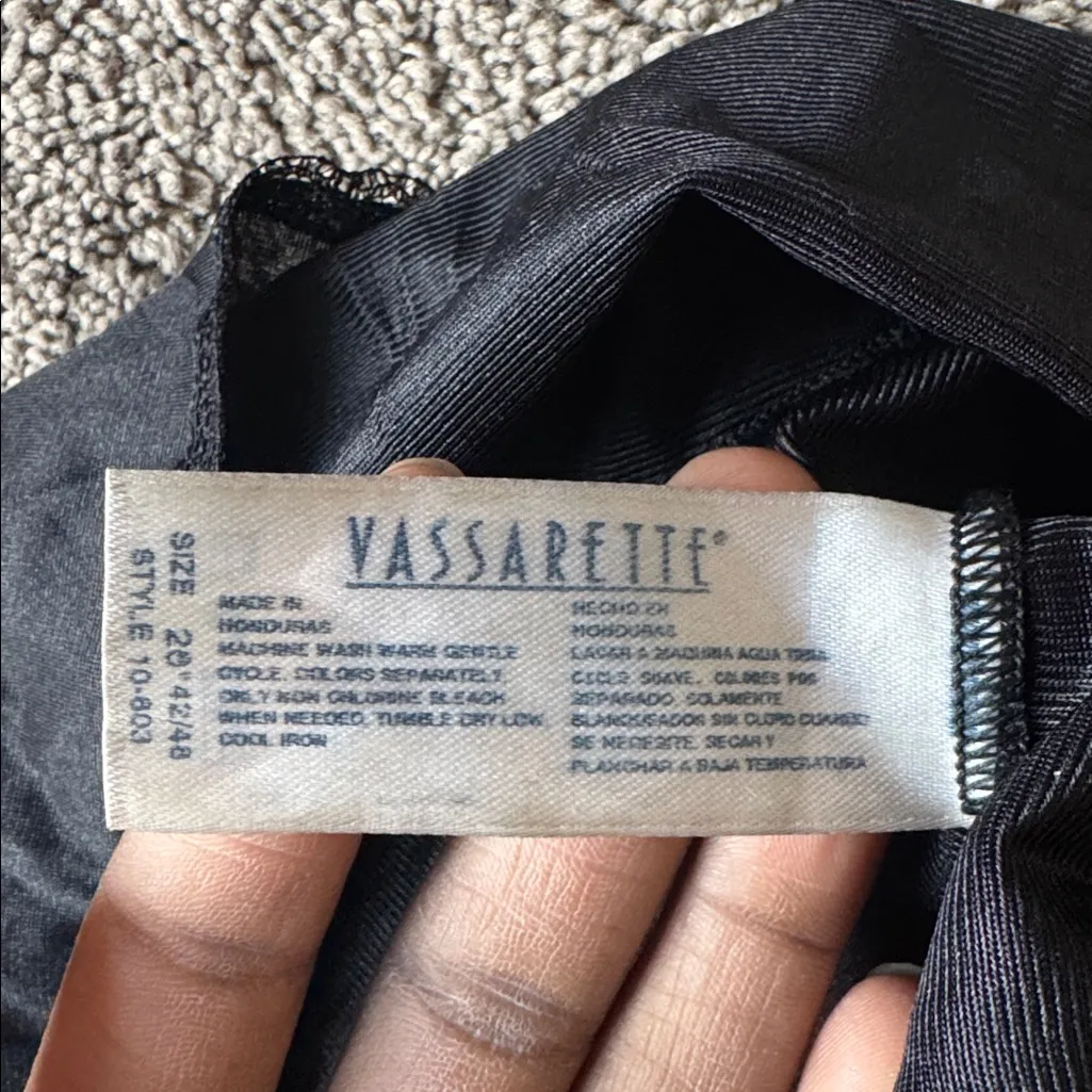 Vassarette Black Lace Trim Full Slip SIZE 26 - Image 3