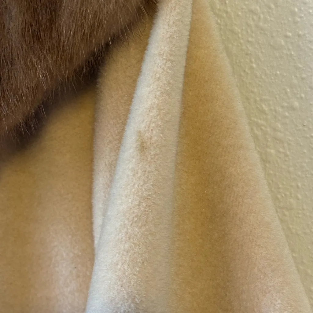 Vintage Dumas California Wool Coat Tan Cream Champagne Faux Fur Collar Large Size undefined - Image 9