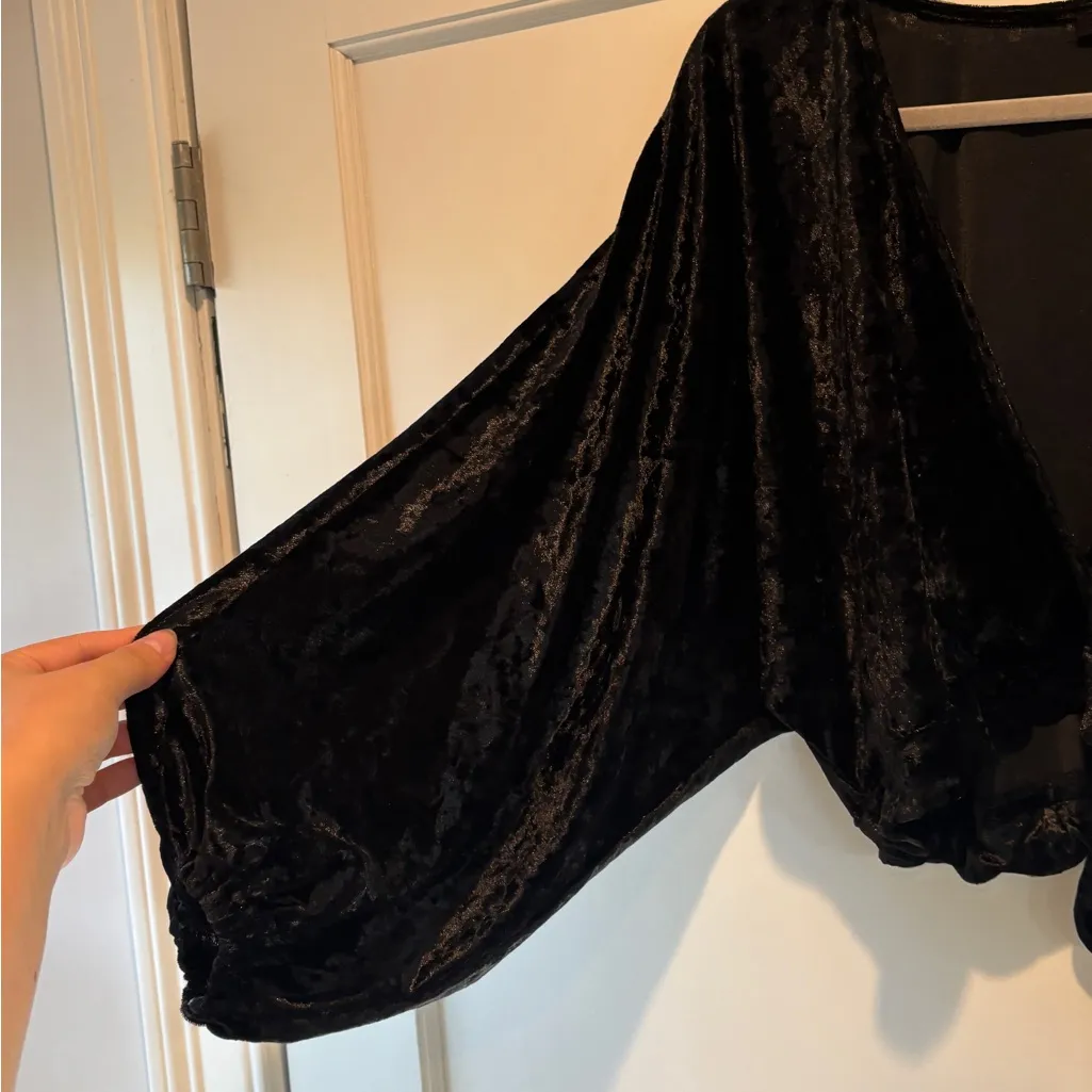 Cotton Candy Black Velvet Wrap Blouse Size M - Image 3