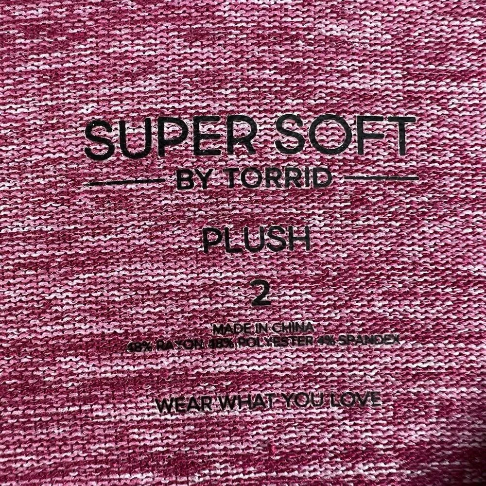 Torrid Plus 2 2X Sweatshirt Super Soft Plush V-Neck Lace Pieced Sleeve Raglan - Image 5